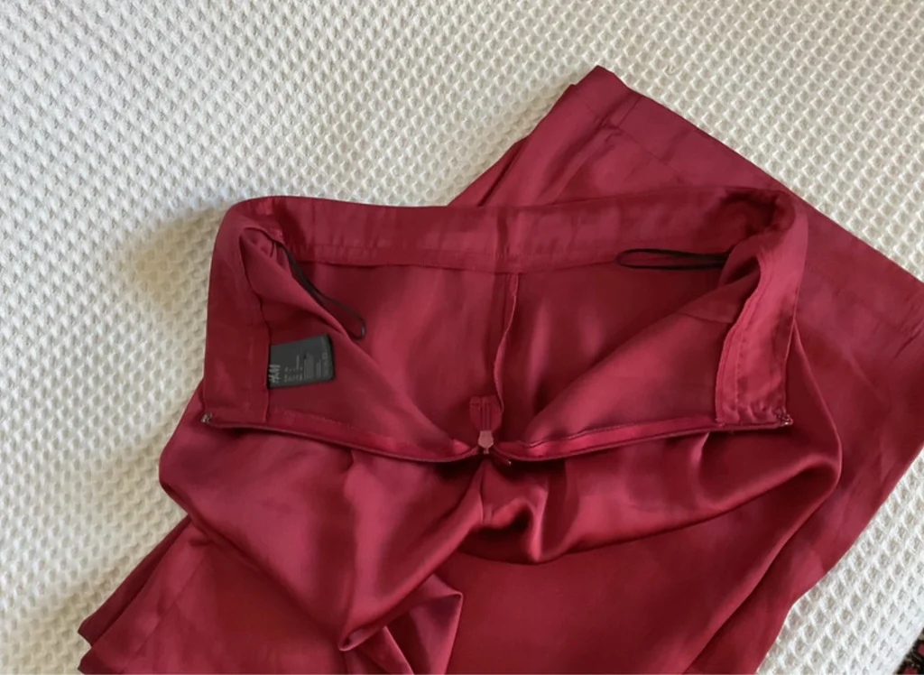 🔥-20%🔥 Pantalon Large Satiné – Bordeaux Profond T.S – photo 6